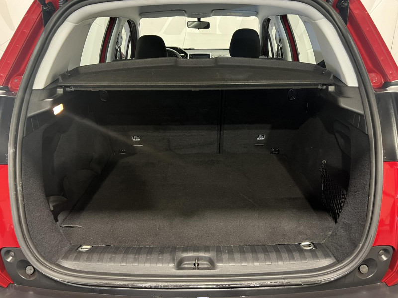 Photo 16 de l'offre de PEUGEOT 2008  1.6 BlueHDi 100ch BVM5 Active à 9990€ chez VL Auto