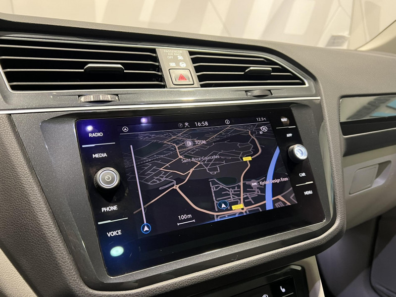 Photo 24 de l'offre de VOLKSWAGEN TIGUAN 2.0 TDI 150ch DSG7 Elegance à 23990€ chez VL Auto