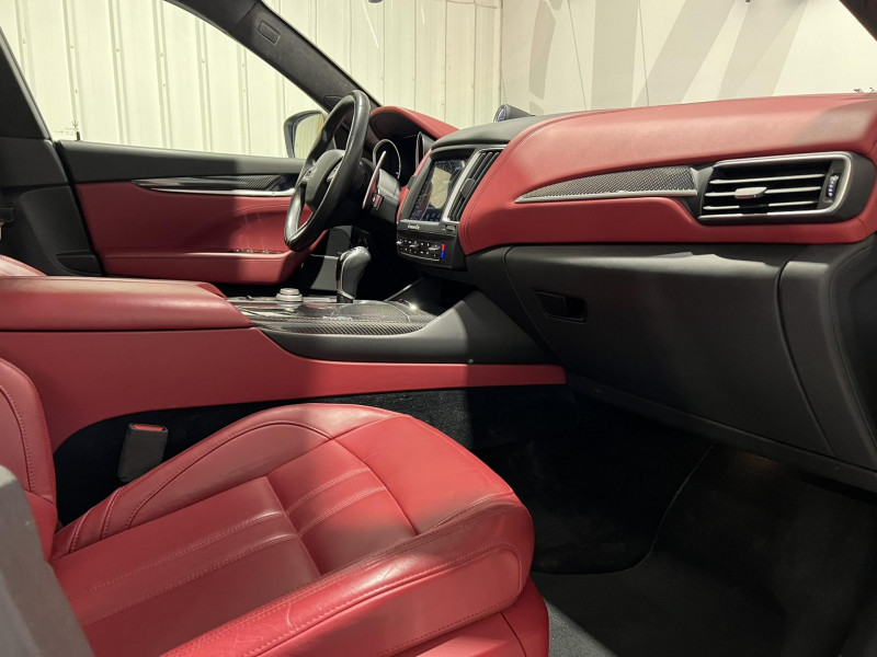 Photo 8 de l'offre de MASERATI LEVANTE 3.0 V6 Bi-Turbo 430 S Q4 à 44990€ chez VL Auto