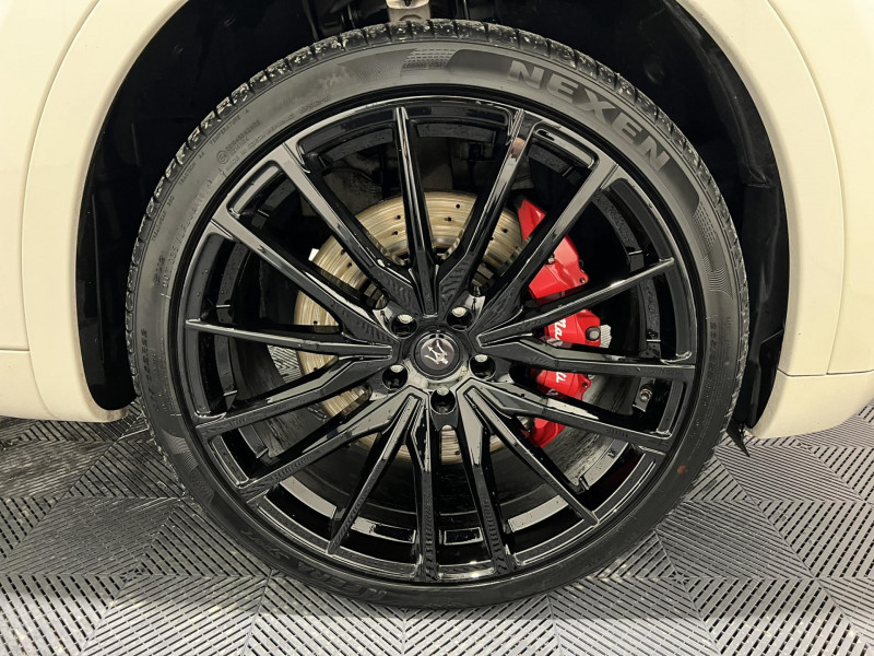 Photo 17 de l'offre de MASERATI LEVANTE 3.0 V6 Bi-Turbo 430 S Q4 à 44990€ chez VL Auto