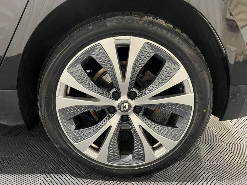 Photo 19 de l'offre de RENAULT GRAND SCENIC TCe 140 FAP Intens 7 Places à 14990€ chez VL Auto
