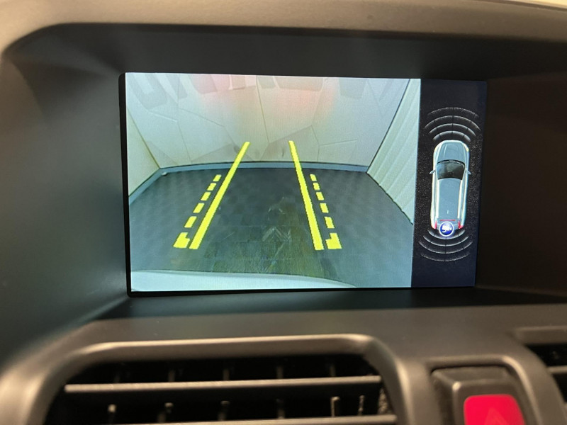 Photo 13 de l'offre de VOLVO XC60  D3 150 ch Ocean Race Edition Geartronic A à 20490€ chez VL Auto