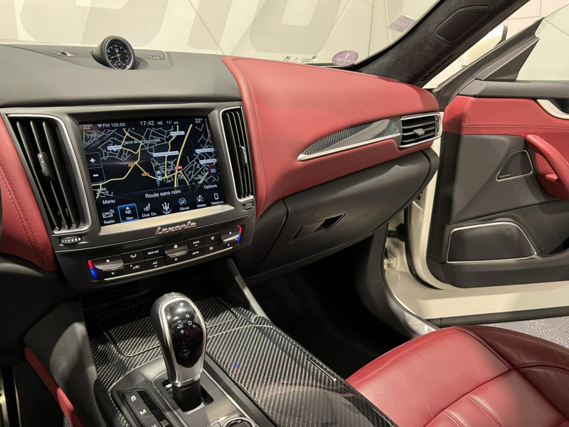 Photo 12 de l'offre de MASERATI LEVANTE 3.0 V6 Bi-Turbo 430 S Q4 à 44990€ chez VL Auto