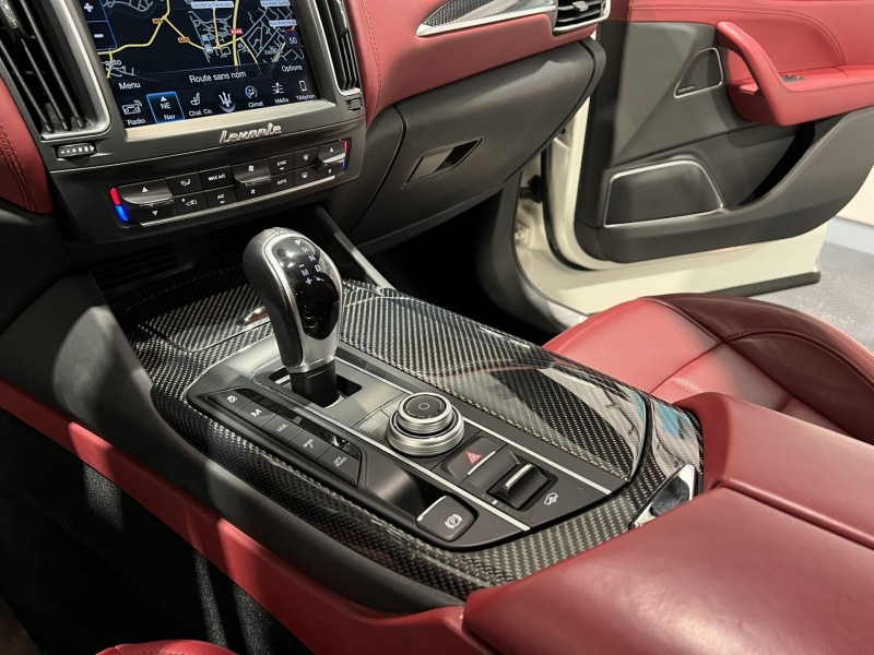 Photo 13 de l'offre de MASERATI LEVANTE 3.0 V6 Bi-Turbo 430 S Q4 à 44990€ chez VL Auto