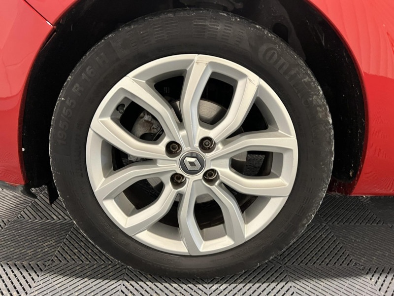 Photo 19 de l'offre de RENAULT CLIO  TCe 90 Energy Intens à 10990€ chez VL Auto