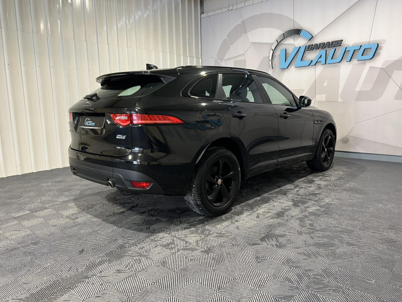Photo 5 de l'offre de JAGUAR F-PACE 2.0 D - 240 ch AWD BVA8 R-Sport à 20990€ chez VL Auto
