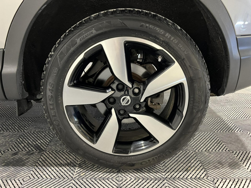 Photo 19 de l'offre de NISSAN QASHQAI 1.2 DIG-T 115 Stop/Start Connect Edition Xtronic A à 12490€ chez VL Auto