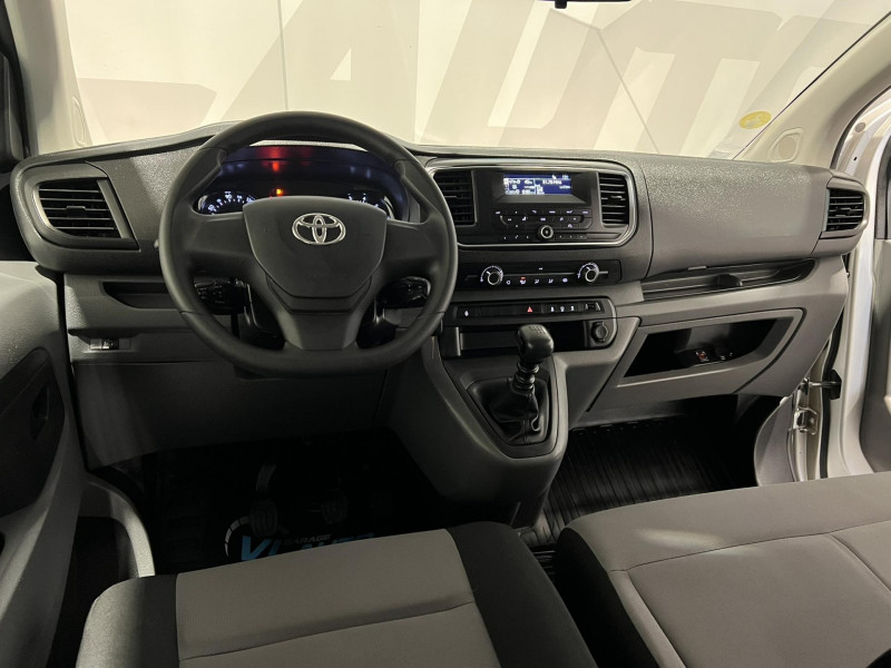 Photo 15 de l'offre de TOYOTA PROACE Long 115 D-4D BVM6 Dynamic 9 Places à 15990€ chez VL Auto