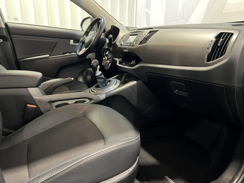Photo 8 de l'offre de KIA SPORTAGE 1.7 CRDi 115 ISG 4x2 Active à 8990€ chez VL Auto