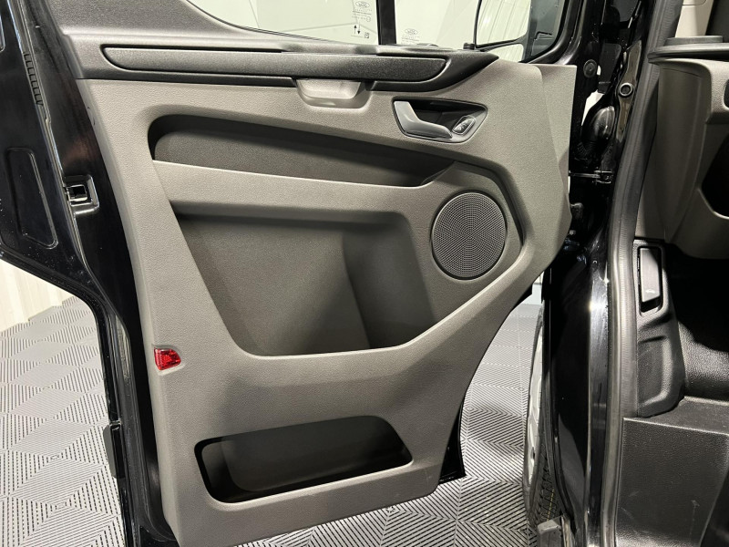 Photo 16 de l'offre de FORD TRANSIT CUSTOM KOMBI 2.0 ECOBLUE 130 TREND BUSINESS L2H1 320 TVA RECUPERABLE à 29990€ chez VL Auto