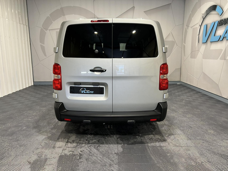 Photo 4 de l'offre de TOYOTA PROACE Long 115 D-4D BVM6 Dynamic 9 Places à 15990€ chez VL Auto