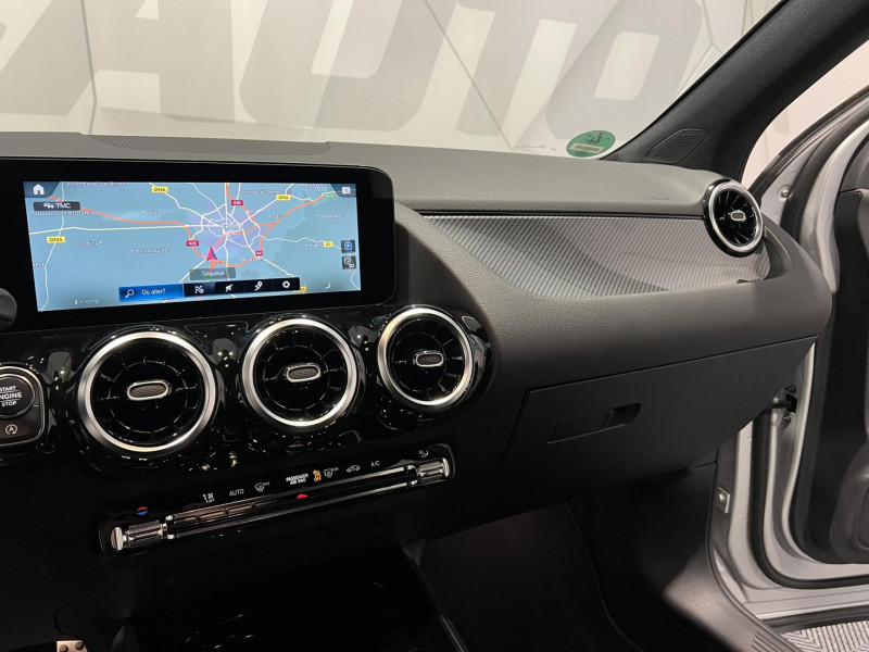 Photo 12 de l'offre de MERCEDES-BENZ GLA  200 7G-DCT AMG Line  à 31990€ chez VL Auto