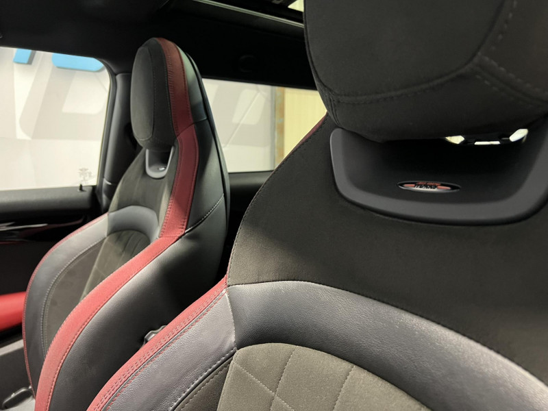 Photo 15 de l'offre de MINI MINI 231 ch John Cooper Works BVA6 Finition JCW Exclusive Design à 24490€ chez VL Auto