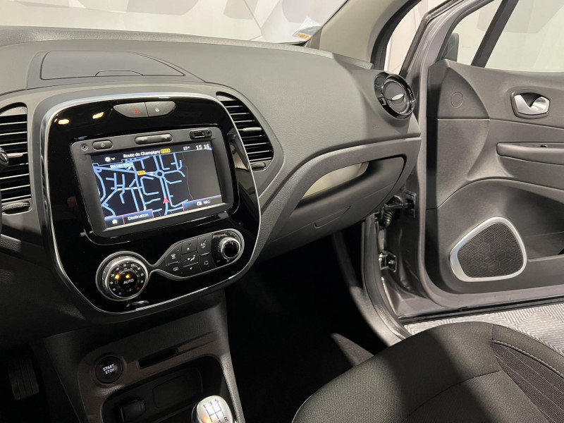 Photo 12 de l'offre de RENAULT CAPTUR TCe 90 Energy Zen à 10990€ chez VL Auto