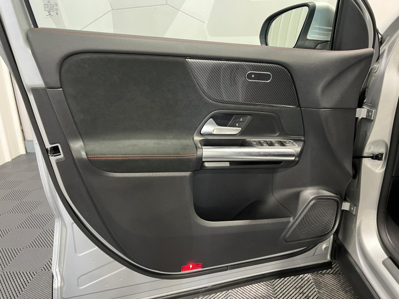 Photo 21 de l'offre de MERCEDES-BENZ GLA  200 7G-DCT AMG Line  à 31990€ chez VL Auto