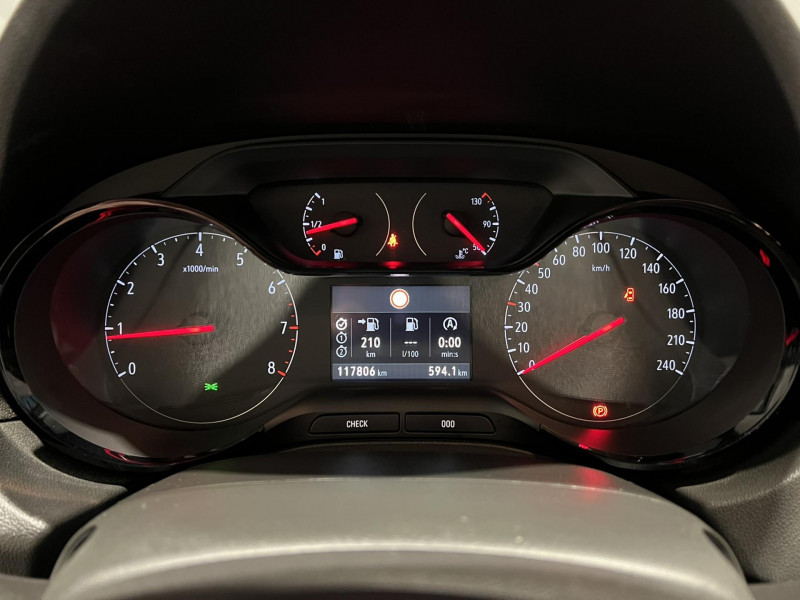 Photo 11 de l'offre de OPEL GRANDLAND X 1.5 Diesel 130 ch Opel à 13490€ chez VL Auto