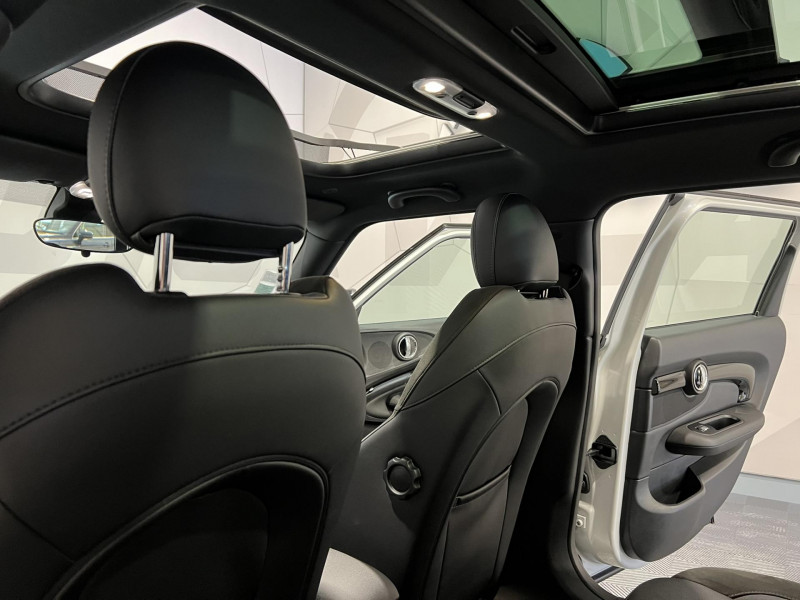 Photo 16 de l'offre de MINI CLUBMAN Cooper 136 ch BVA6 Edition Kensington à 14990€ chez VL Auto