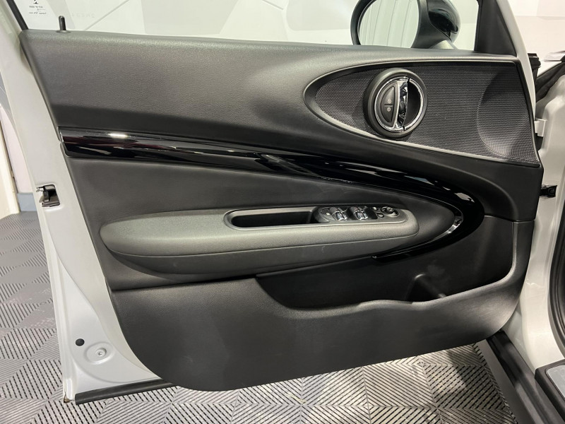 Photo 21 de l'offre de MINI CLUBMAN Cooper 136 ch BVA6 Edition Kensington à 14990€ chez VL Auto