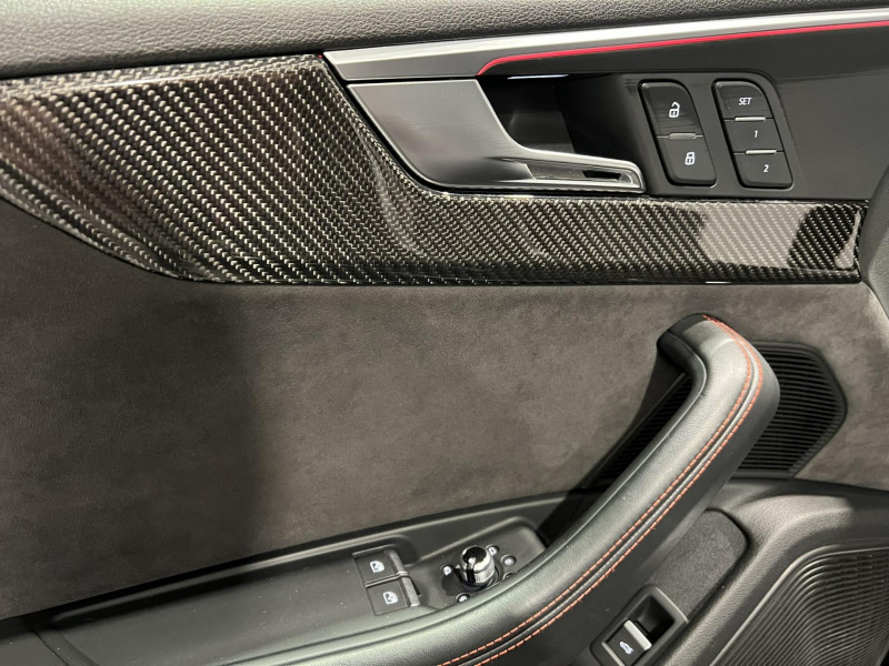 Photo 24 de l'offre de AUDI RS5 COUPE  Coupé V6 2.9 TFSi 450 Tiptronic 8 Quattro à 44990€ chez VL Auto