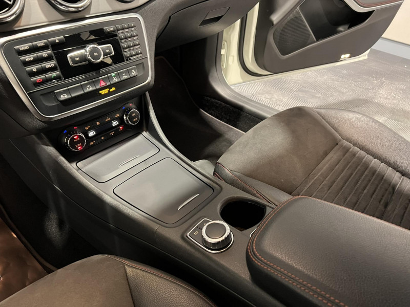 Photo 13 de l'offre de MERCEDES-BENZ GLA 220 CDI 4-Matic Fascination 7-G DCT A à 18990€ chez VL Auto