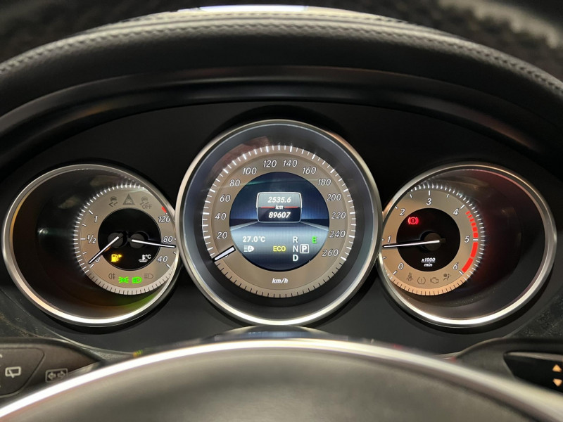 Photo 11 de l'offre de MERCEDES-BENZ CLASSE CLS SHOOTING BRAKE 220 BlueTEC Sportline A à 25990€ chez VL Auto