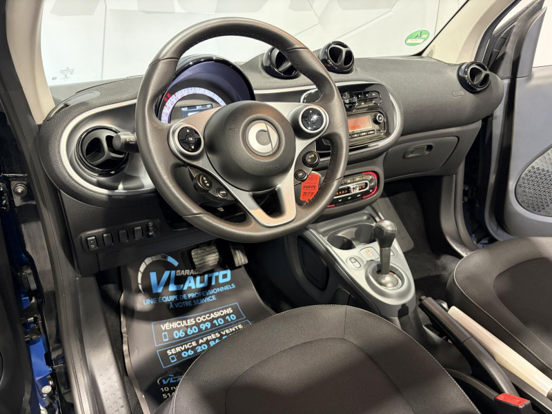 Photo 11 de l'offre de SMART FORTWO CABRIO 1.0 71 ch S&S BA6 Passion à 13990€ chez VL Auto