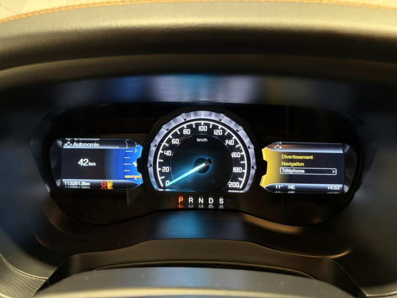 Photo 10 de l'offre de FORD RANGER DOUBLE CABINE 3.2 TDCi 200 4X4 BVA6 WILDTRAK à 27990€ chez VL Auto