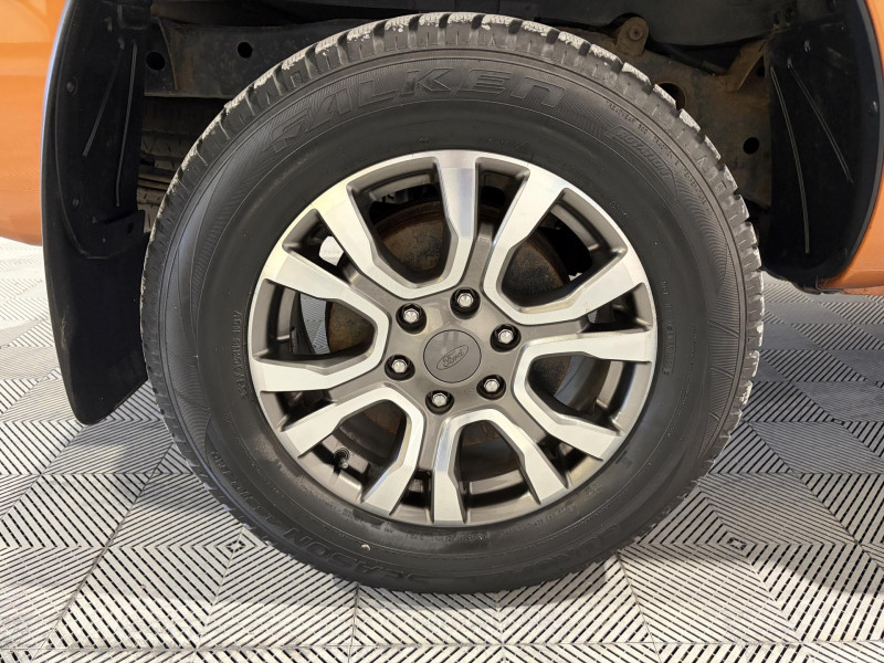 Photo 17 de l'offre de FORD RANGER DOUBLE CABINE 3.2 TDCi 200 4X4 BVA6 WILDTRAK à 27990€ chez VL Auto