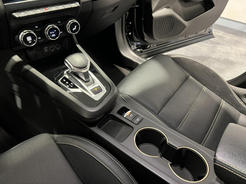Photo 13 de l'offre de RENAULT ARKANA E-Tech hybride 145 - 22 Engineered à 20490€ chez VL Auto