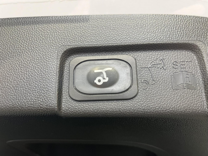 Photo 20 de l'offre de FORD PUMA 1.0 EcoBoost 155 ch mHEV S&S Powershift ST-Line X à 19490€ chez VL Auto