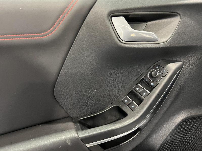 Photo 22 de l'offre de FORD PUMA 1.0 EcoBoost 155 ch mHEV S&S Powershift ST-Line X à 19490€ chez VL Auto