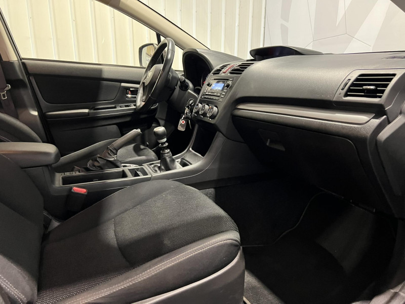 Photo 8 de l'offre de SUBARU XV 2.0i Premium à 13490€ chez VL Auto