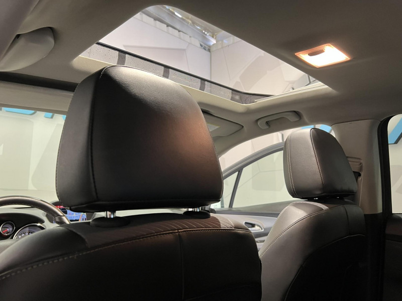 Photo 15 de l'offre de OPEL MOKKA 1.7 CDTI FAP - 130 - 4x2- EcoFlex - S&S  Cosmo à 8490€ chez VL Auto