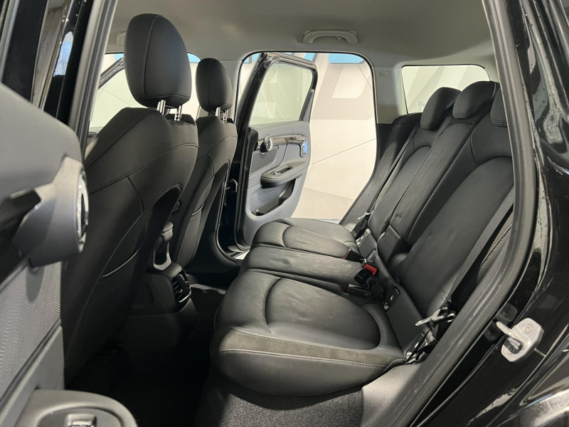 Photo 9 de l'offre de MINI COUNTRYMAN 136 - 88 ch ALL4 BVA6 Cooper SE Business à 22490€ chez VL Auto