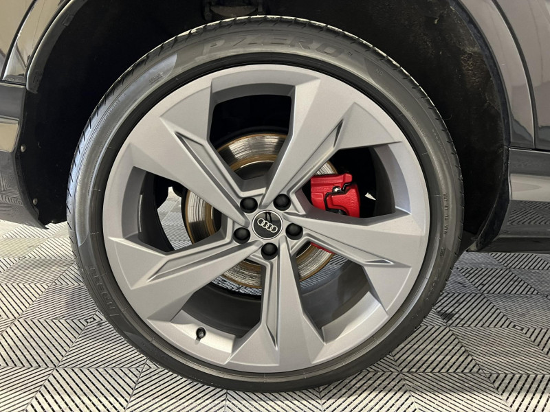 Photo 18 de l'offre de AUDI Q7  60 TFSI e 456 Tiptronic 8 Quattro Competition à 43990€ chez VL Auto