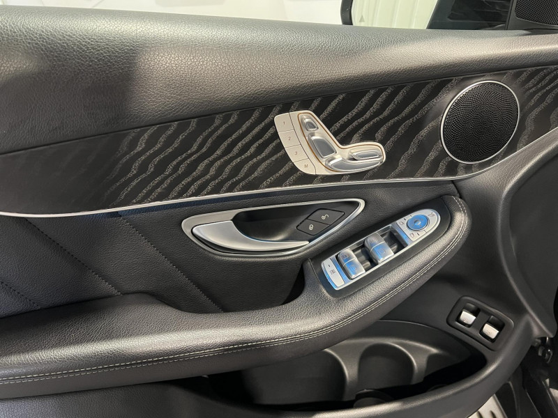 Photo 24 de l'offre de MERCEDES-BENZ GLC COUPE 350 e 7G-Tronic Plus 4Matic Fascination à 27990€ chez VL Auto