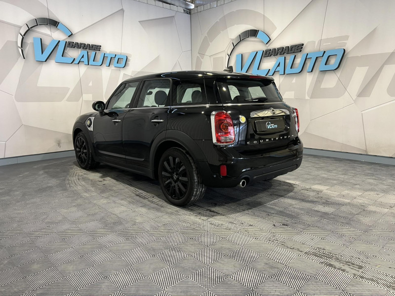 Photo 3 de l'offre de MINI COUNTRYMAN 136 - 88 ch ALL4 BVA6 Cooper SE Business à 22490€ chez VL Auto