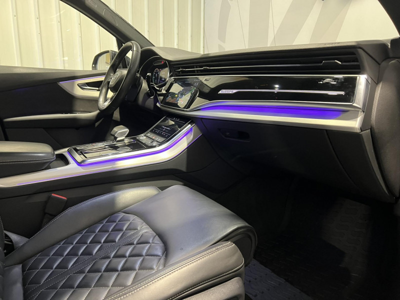 Photo 8 de l'offre de AUDI Q7  60 TFSI e 456 Tiptronic 8 Quattro Competition à 43990€ chez VL Auto