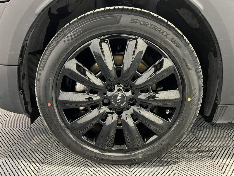 Photo 20 de l'offre de MINI COUNTRYMAN 136 - 88 ch ALL4 BVA6 Cooper SE Business à 22490€ chez VL Auto