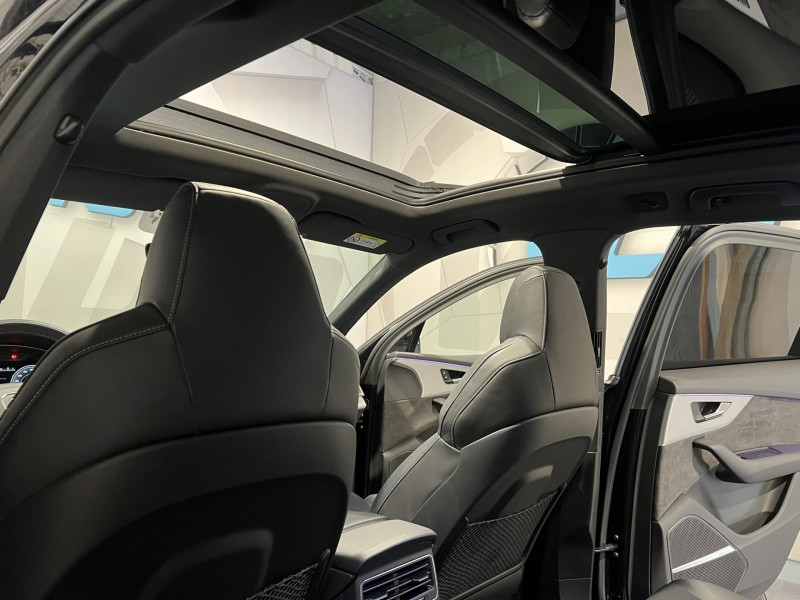 Photo 16 de l'offre de AUDI Q7  60 TFSI e 456 Tiptronic 8 Quattro Competition à 43990€ chez VL Auto