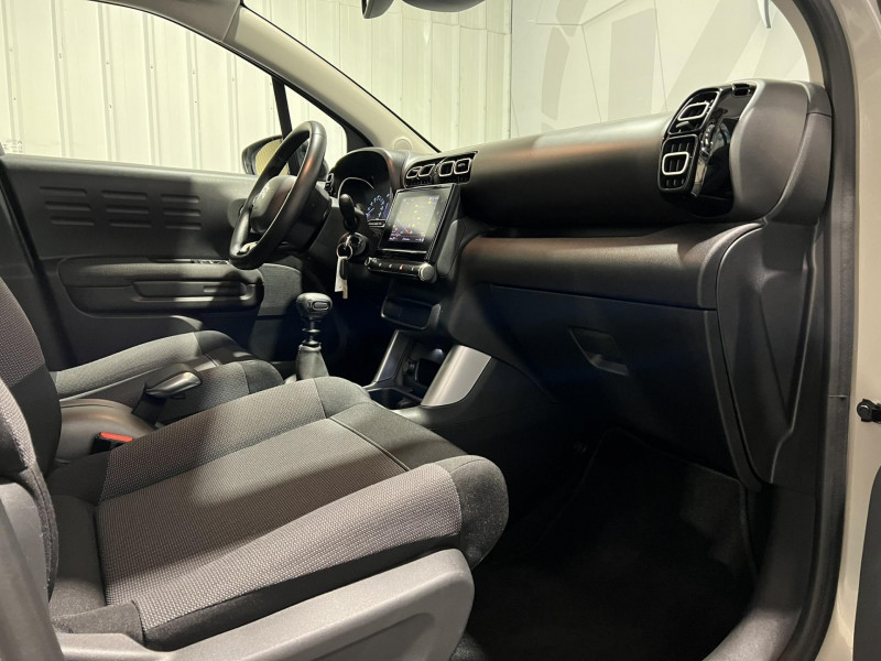 Photo 8 de l'offre de CITROEN C3 AIRCROSS 110 S&S BVM6 Shine à 9990€ chez VL Auto