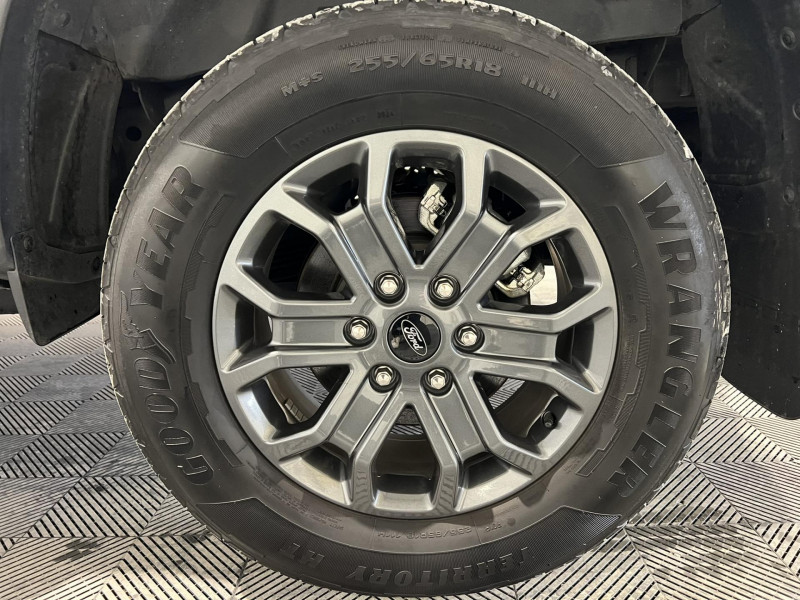 Photo 19 de l'offre de FORD RANGER DOUBLE CABINE 2.0 ECOBLUE 205 CH S&S BVA10 e-4WD WILDTRAK X à 48990€ chez VL Auto
