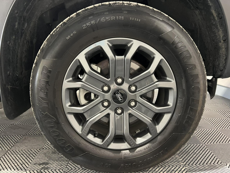 Photo 17 de l'offre de FORD RANGER DOUBLE CABINE 2.0 ECOBLUE 205 CH S&S BVA10 e-4WD WILDTRAK X à 48990€ chez VL Auto