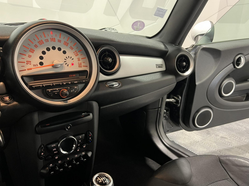 Photo 12 de l'offre de MINI MINI 122 ch Cooper Pack Chili à 7490€ chez VL Auto