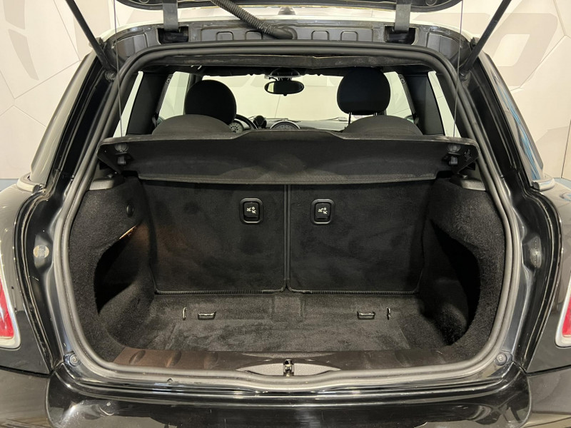 Photo 10 de l'offre de MINI MINI 122 ch Cooper Pack Chili à 7490€ chez VL Auto