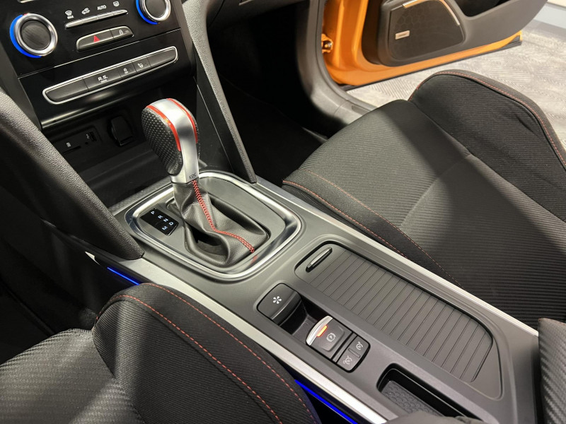 Photo 13 de l'offre de RENAULT MEGANE  TCe 280 Energy EDC RS à 27990€ chez VL Auto