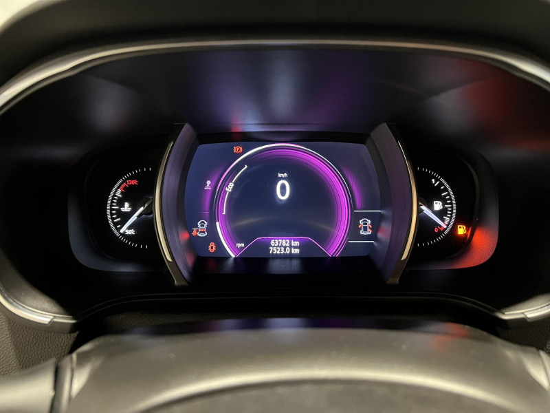 Photo 11 de l'offre de RENAULT MEGANE TCe 100 Energy Zen à 12990€ chez VL Auto