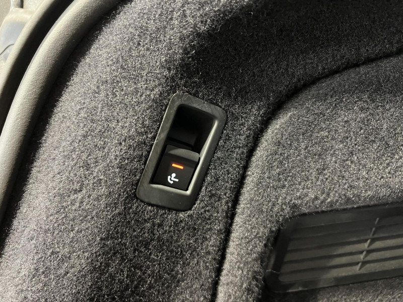 Photo 21 de l'offre de AUDI A5 SPORTBACK 2.0 TDI 150 S tronic 7 S Line à 21990€ chez VL Auto