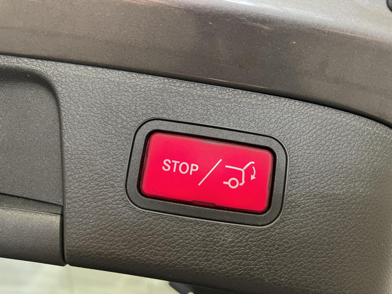 Photo 20 de l'offre de MERCEDES-BENZ GLA  220 d 7-G DCT Fascination à 17990€ chez VL Auto