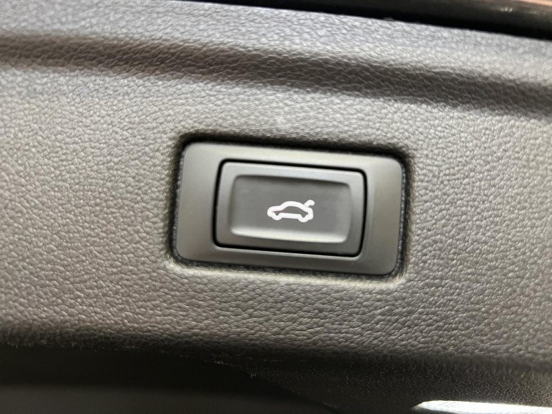 Photo 20 de l'offre de AUDI A5 SPORTBACK 2.0 TDI 150 S tronic 7 S Line à 21990€ chez VL Auto